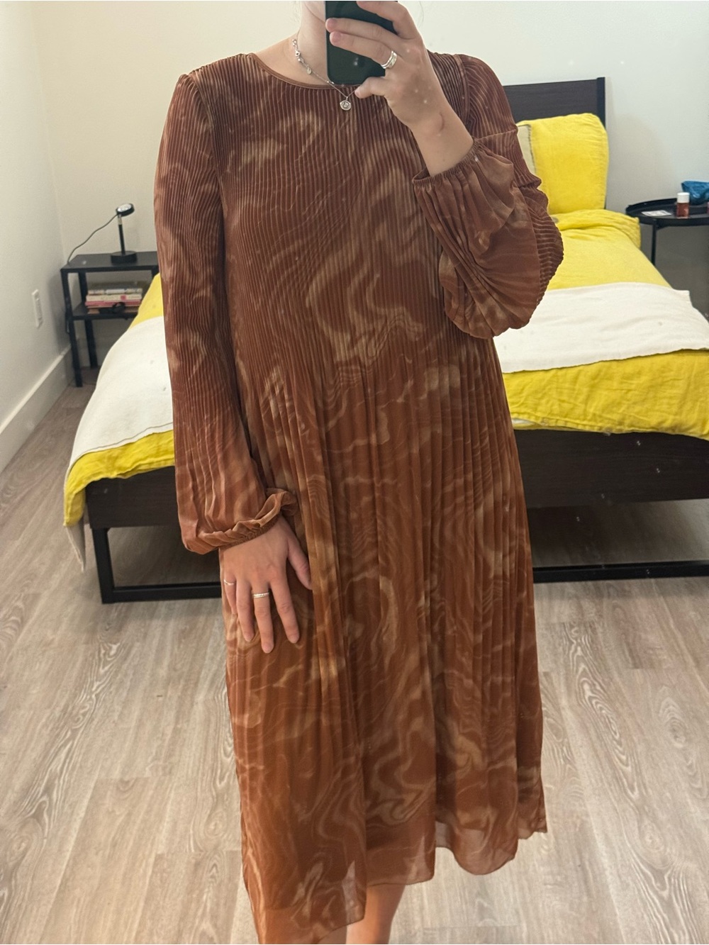 Wilfred Rust-Brown Pleated Long-Sleeve Midi Dress - Picture 3 of 7